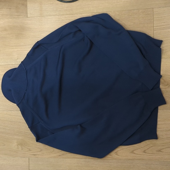 Vintage Givenchy Sport Sweater sz 40 - Picture 4 of 5